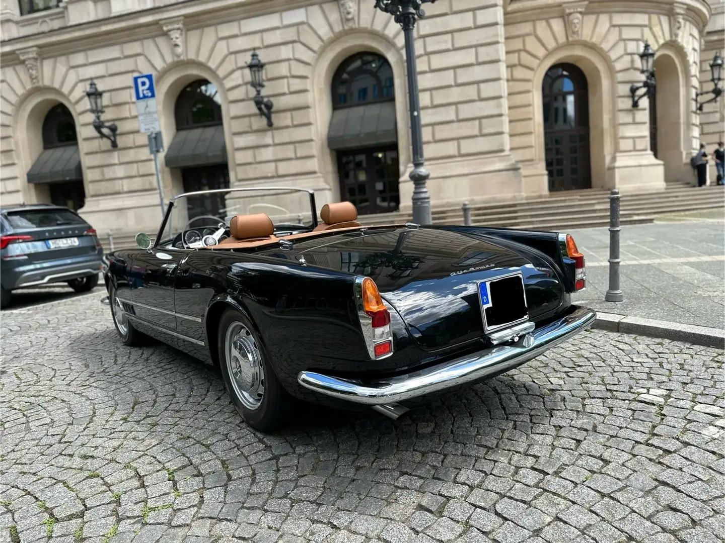 Alfa Romeo Spider 2000 Touring Spider - 2