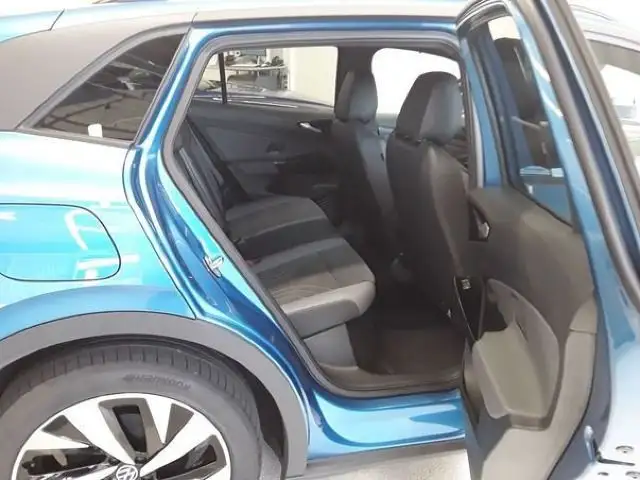 Volkswagen ID.4 view 12