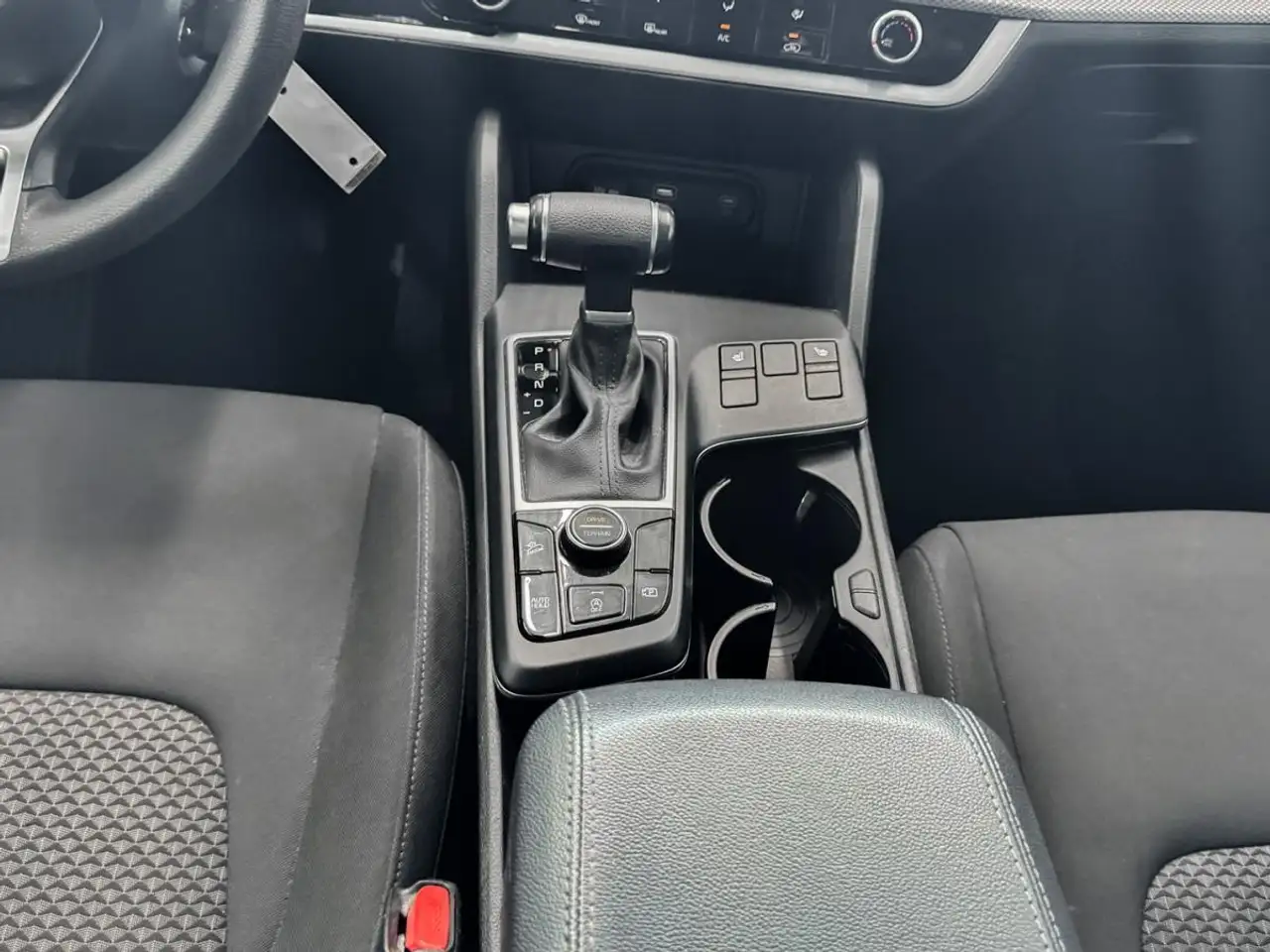 Kia Sportage снимка Kia Sportage