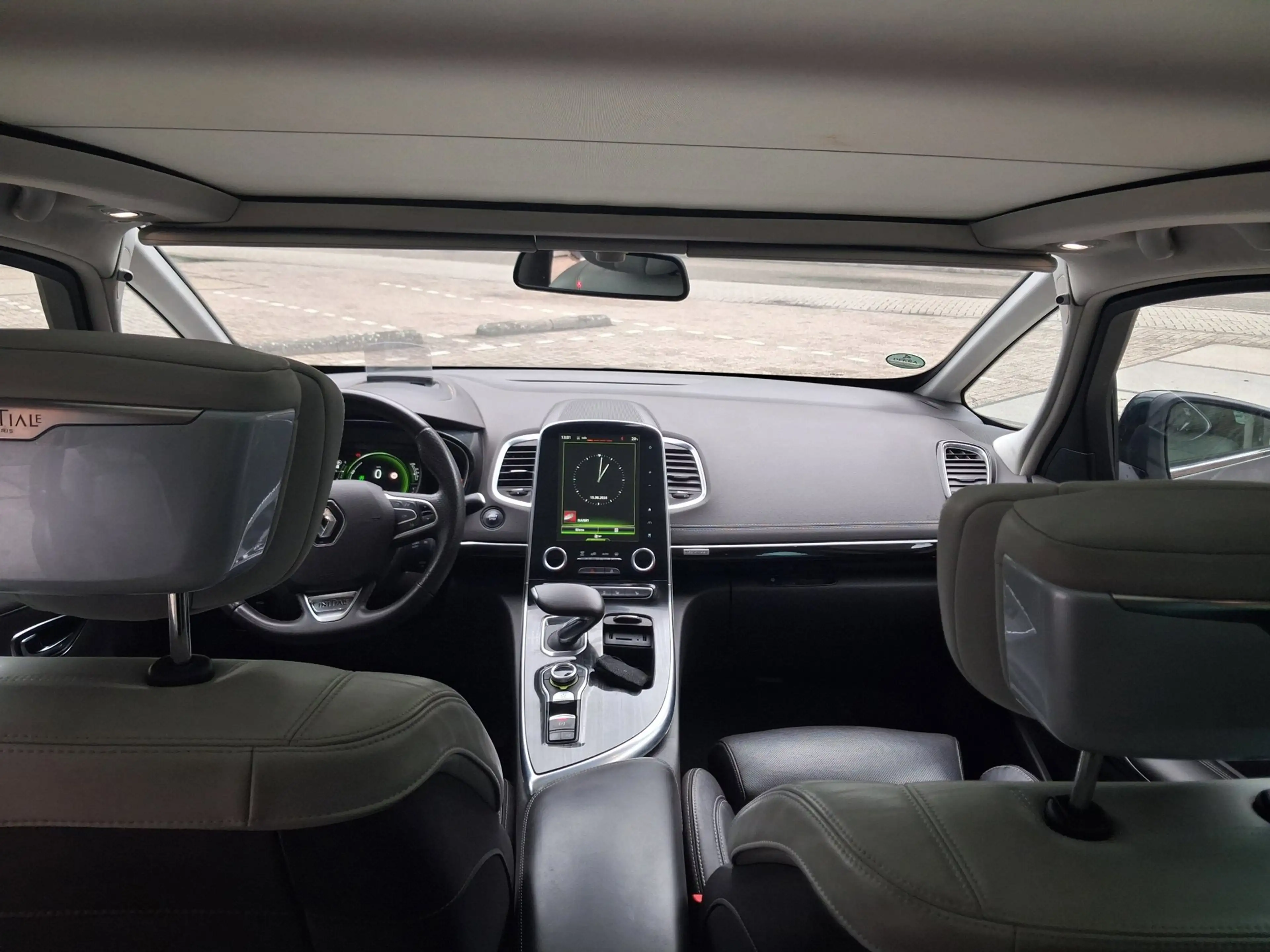 Renault Espace 1.6 TCe Initiale Paris 7-persoons/panoramadak/lede — photo 10