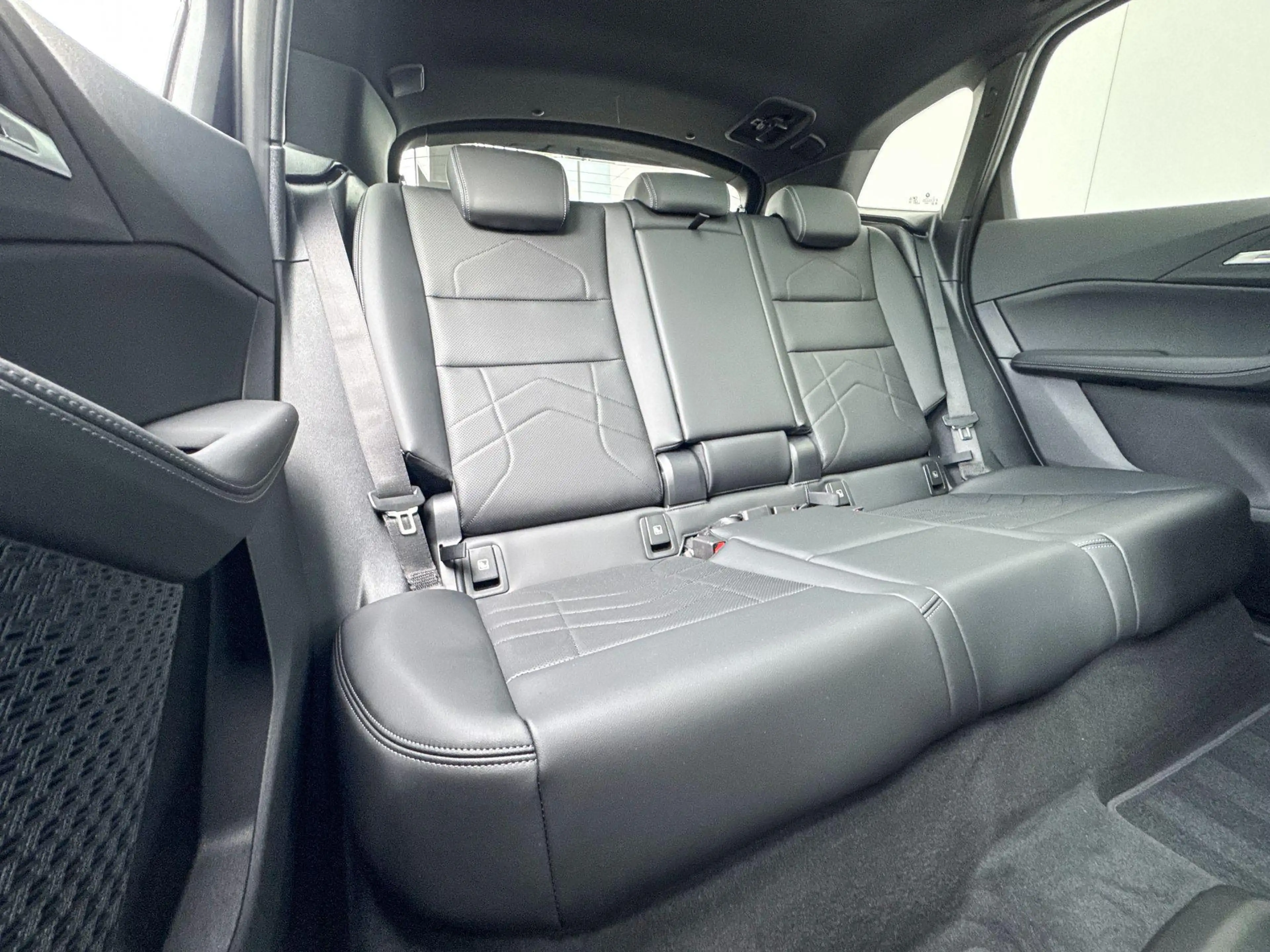 BMW 225 2 Serie Active Tourer 225e xDrive | Travel Pack | — photo 9