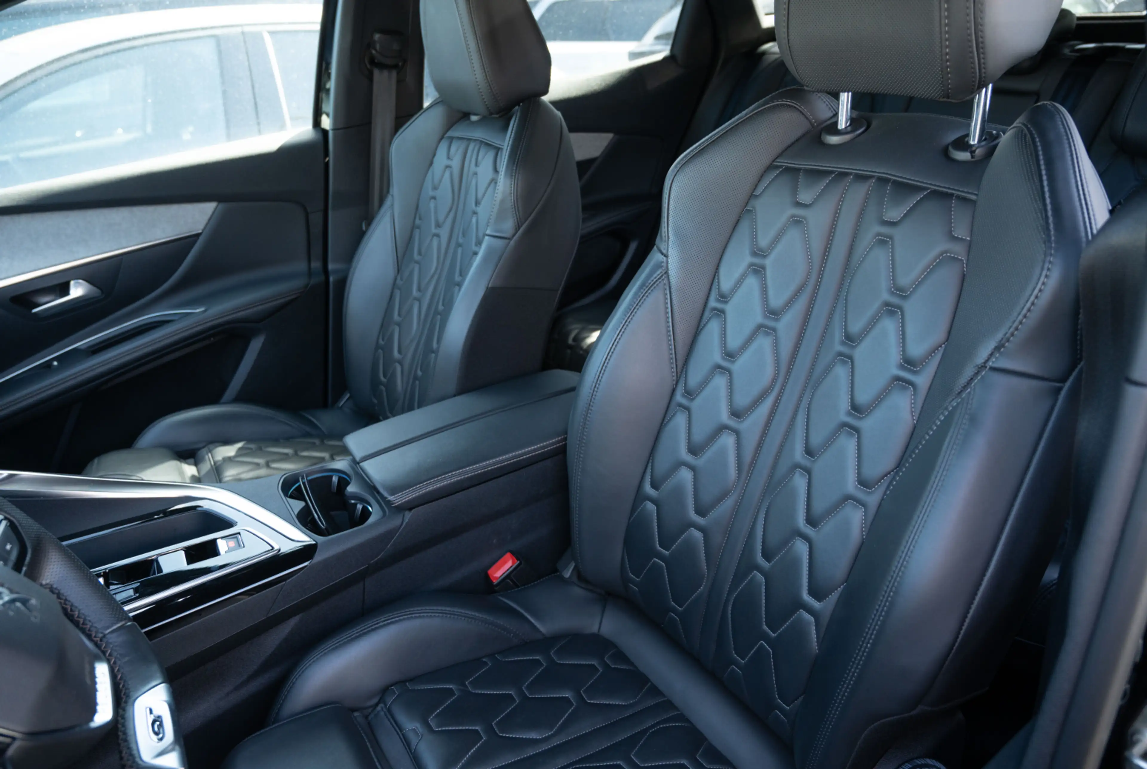 Peugeot 3008 GT 1.5 BlueHDi 130 EAT8 *GW-TOP-DEAL* *INVENTUR-SALE* — photo 6