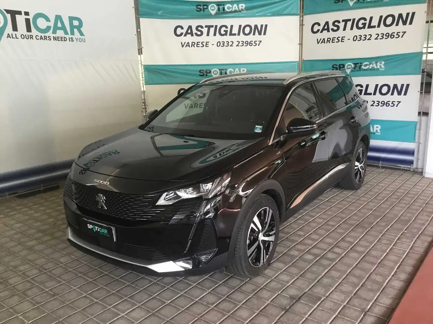 Peugeot 5008 GT 1.2 130 cv - Usata Nero - 1