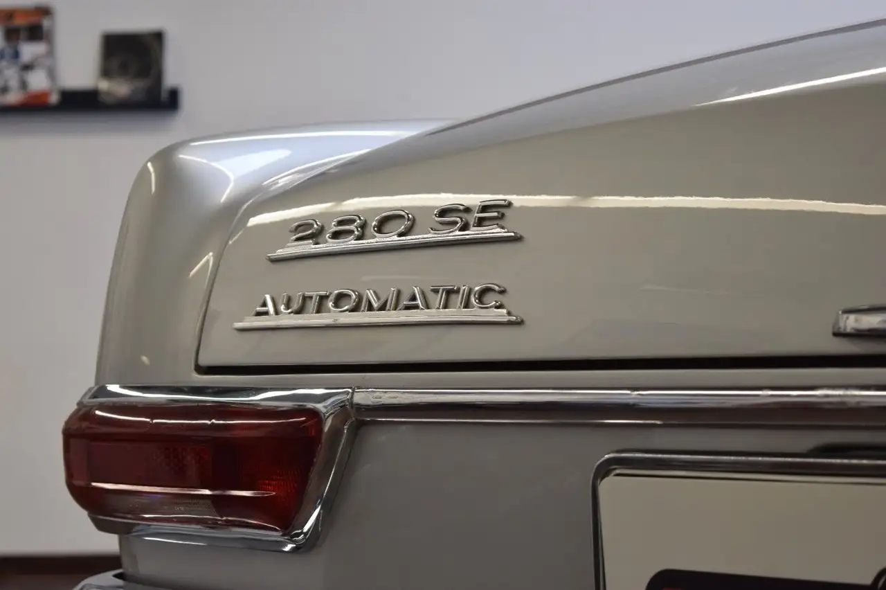 Mercedes-Benz 280 SE W111 Cabrio (Originalzustand), foto 7