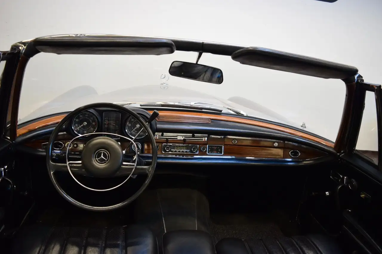 Mercedes-Benz 280 SE W111 Cabrio (Originalzustand), foto 10