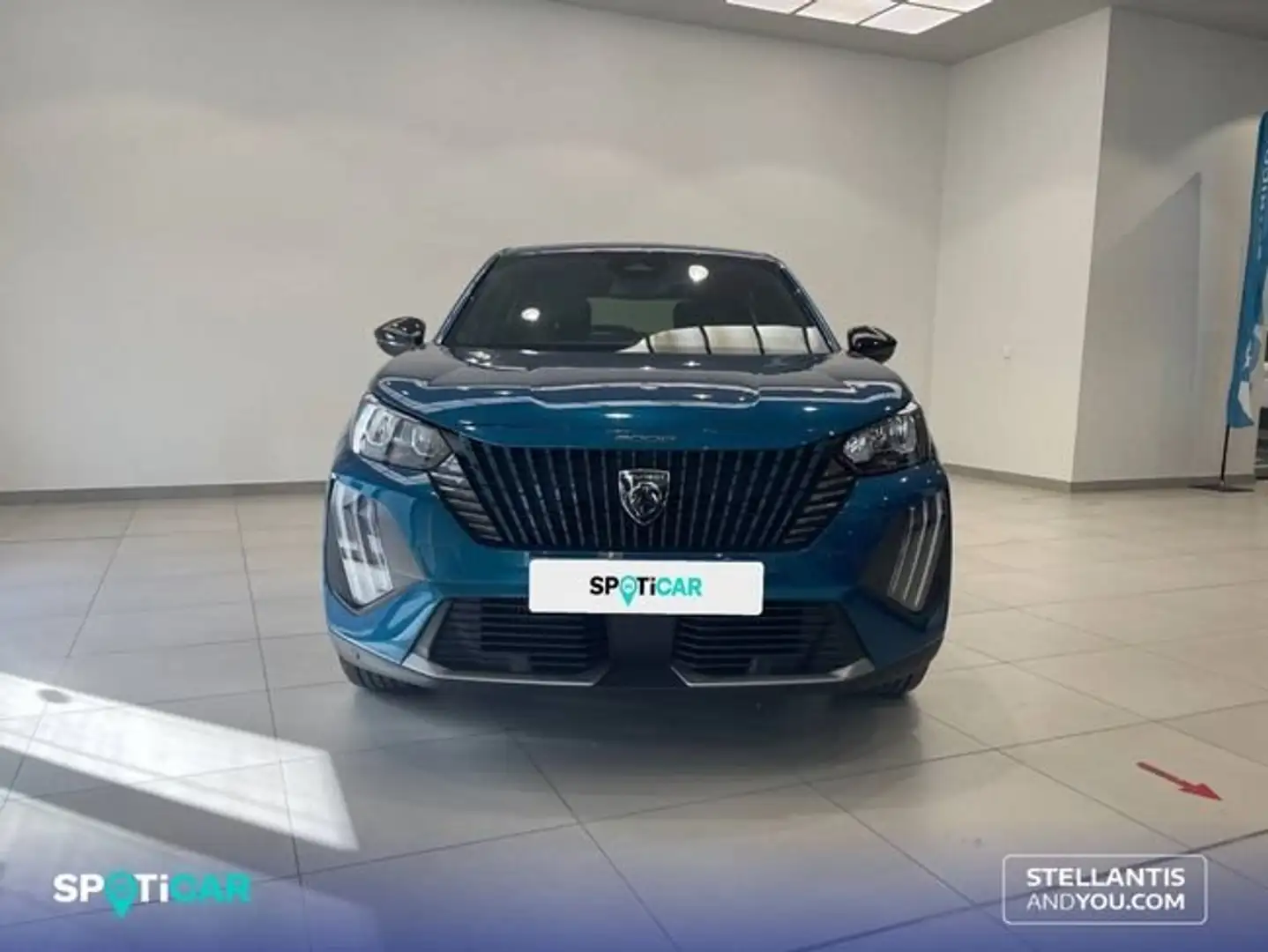 Peugeot 2008 Gasolina 100 S&S 6 Vel. MAN Allure Azul - 2