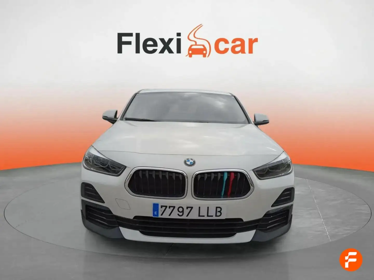 BMW X2 sDrive 18iA Blanco - 2