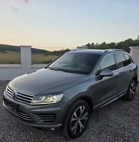 Volkswagen Touareg Touareg R-LINE  3.0 TDI BMT 4Motion Aut.