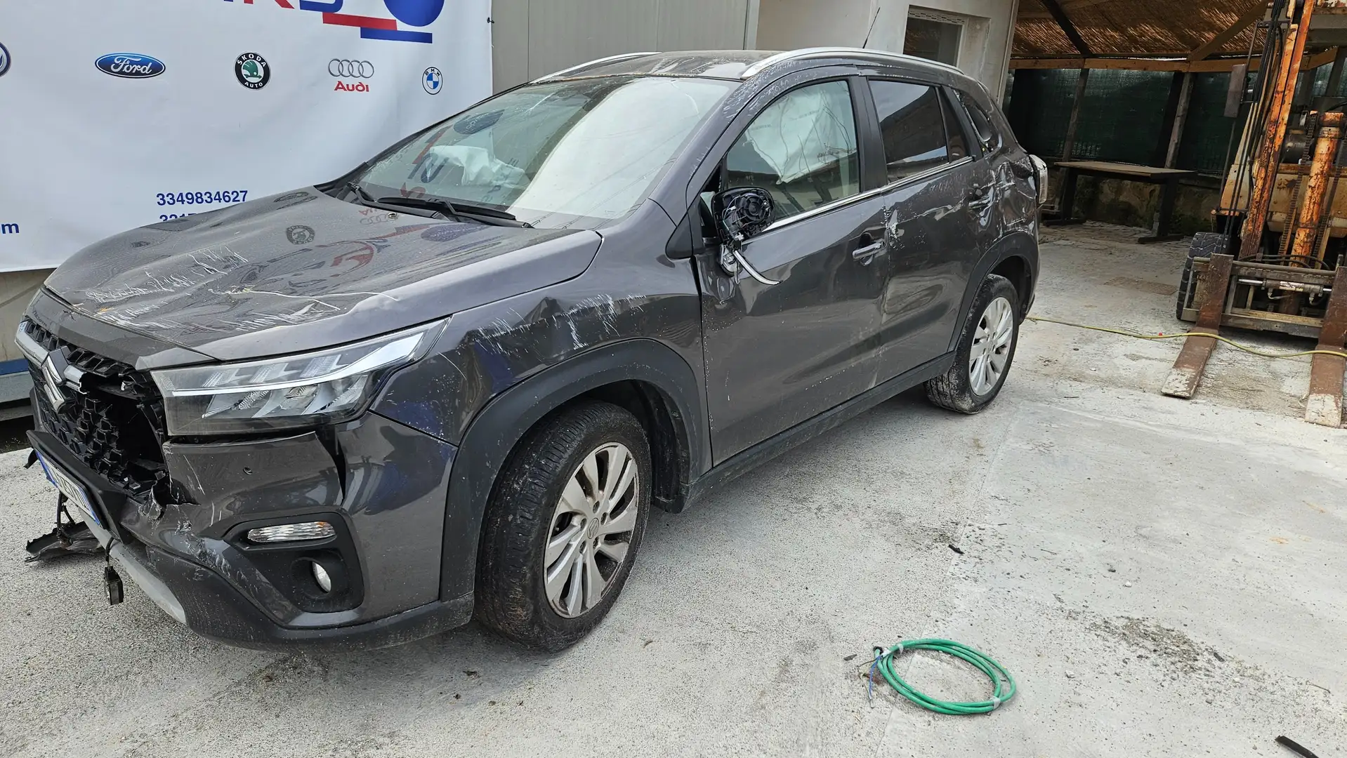 Suzuki S-Cross 1.4 HYBRID TOP+ Szürke - 2