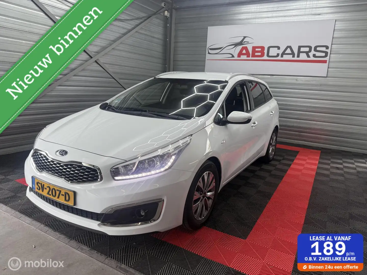 Kia Ceed SW / cee'd SW Sportswagon 1.0 T-GDi ComfortPlusLine Navigator Blanc - 1