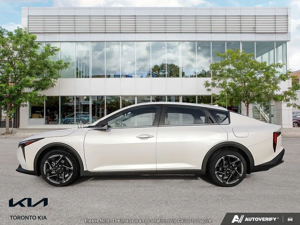 Kia K4 снимка Kia K4