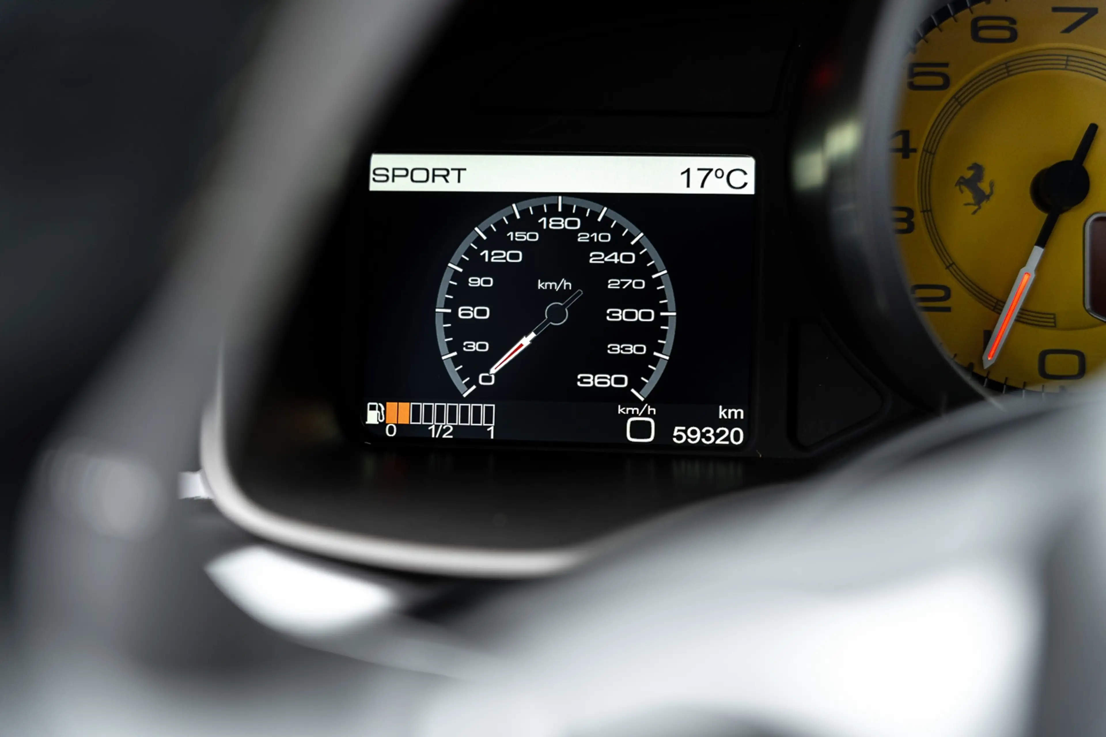 Ferrari F12 Berlinetta | Liftsysteem | Custom Audio | PPF | Da — photo 14