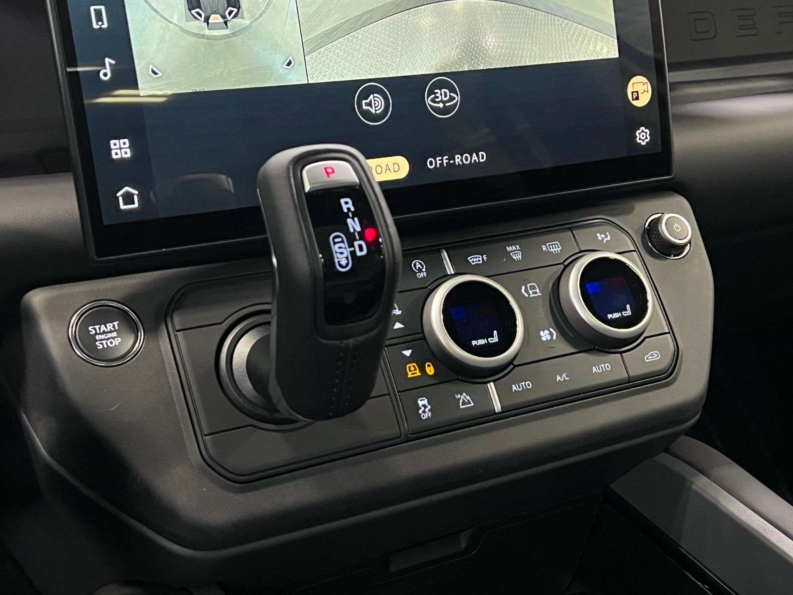 2026 Land Rover Defender 110 P400 X-DYNAMIC SE thumb 18