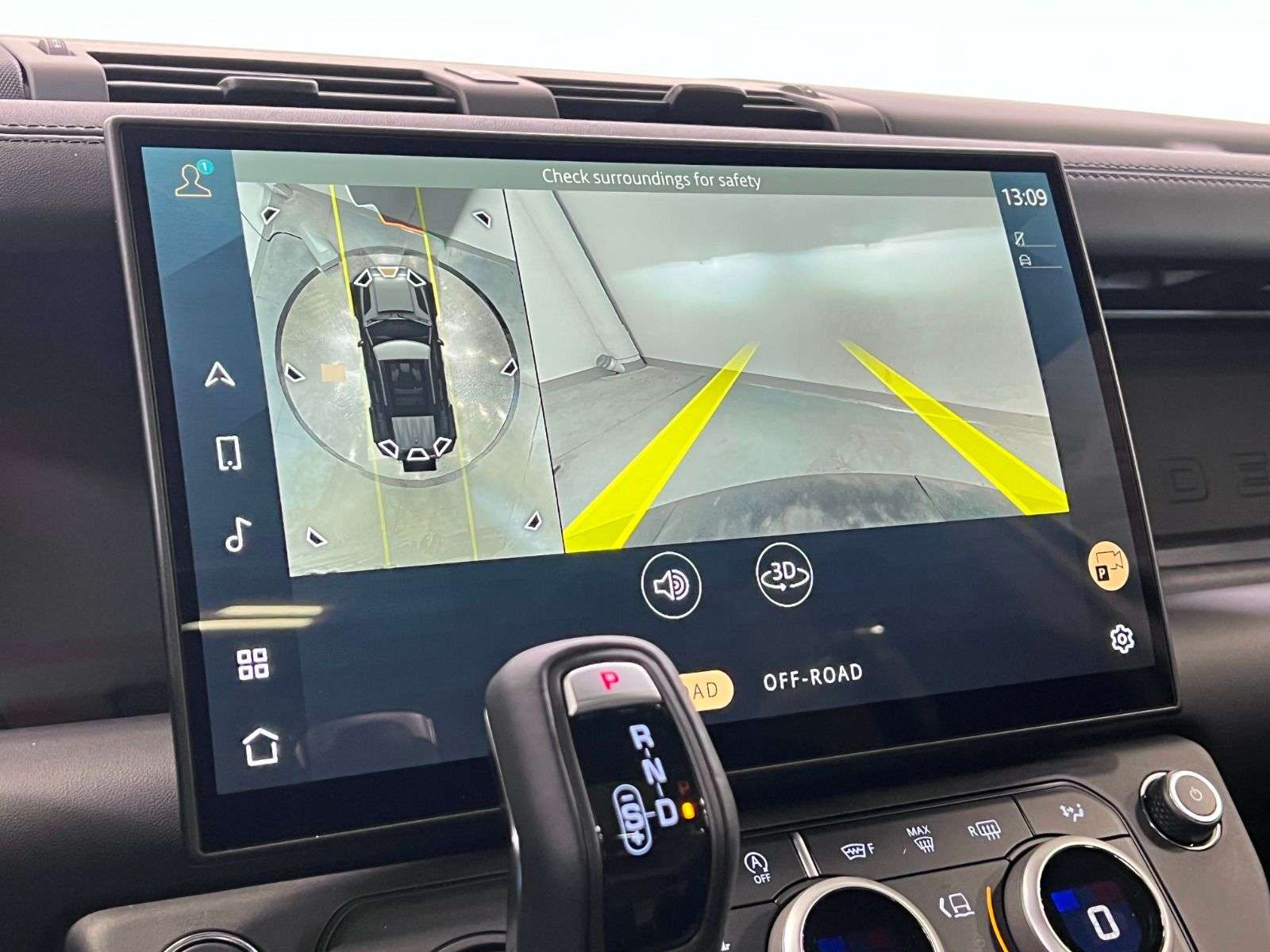 2026 Land Rover Defender 110 P400 X-DYNAMIC SE thumb 22