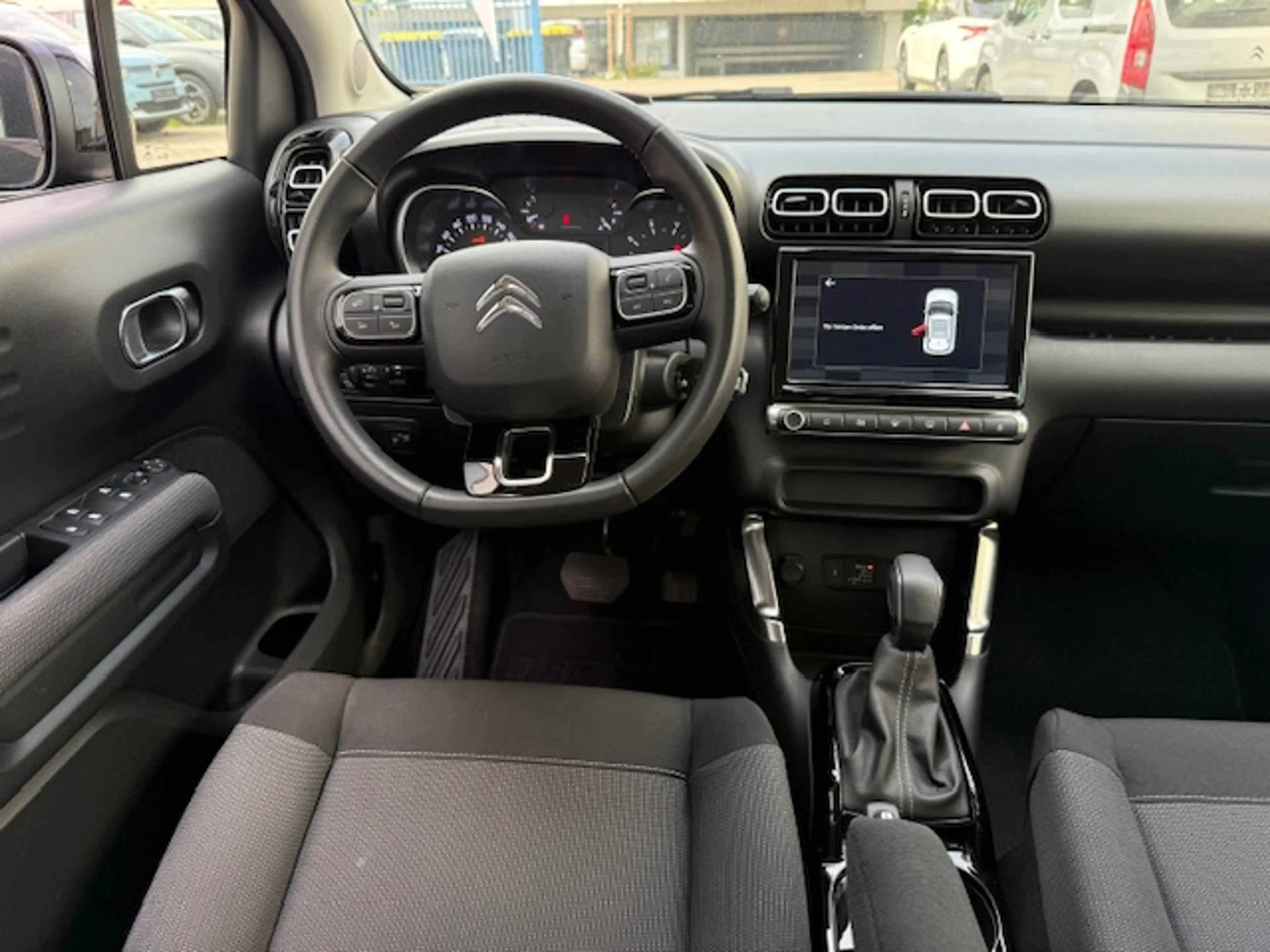Citroen C3 Aircross Shine 130 Automatik — photo 9