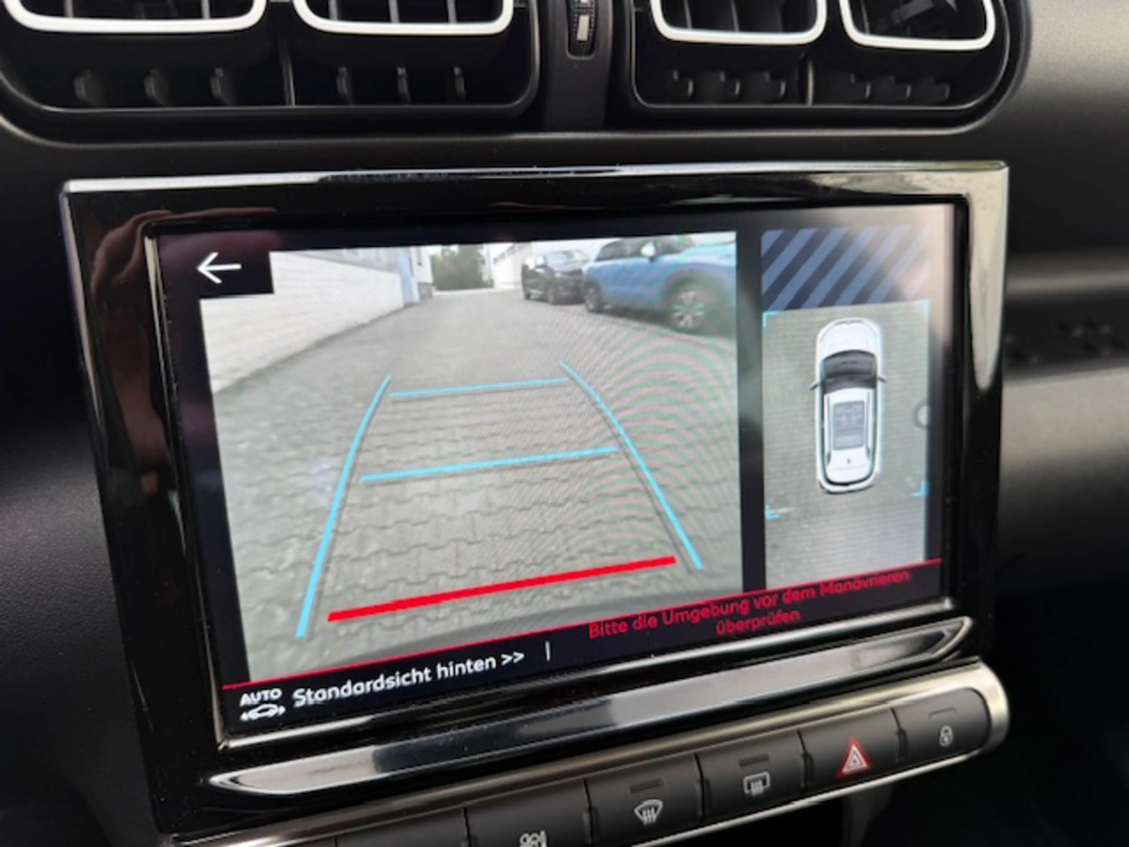 Citroen C3 Aircross Shine 130 Automatik — photo 15