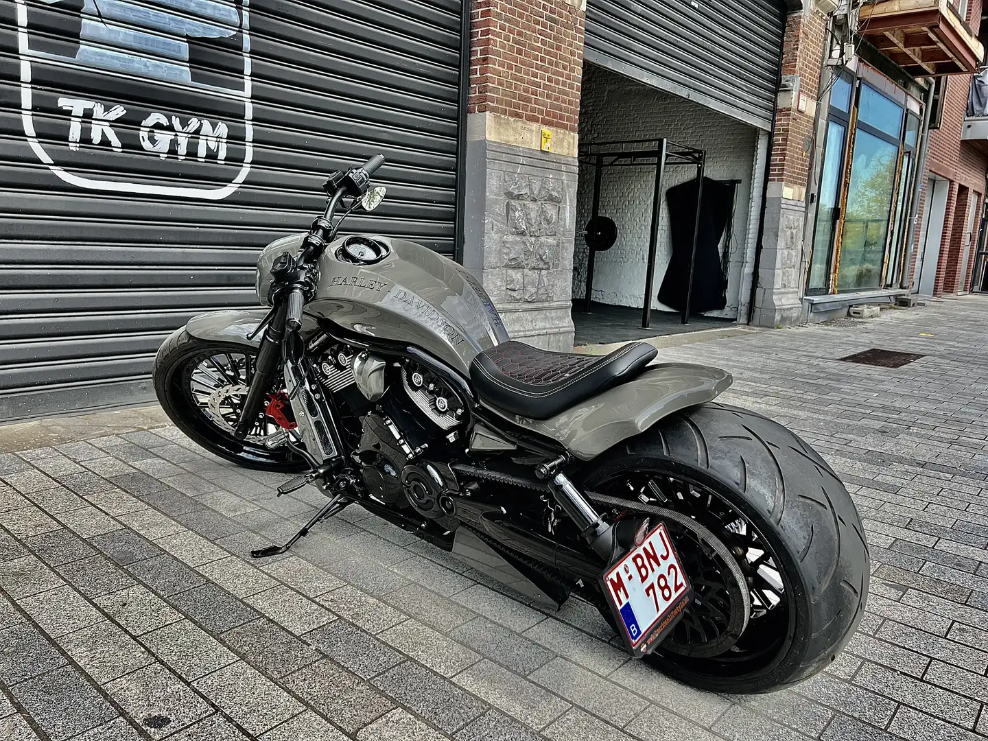 Harley-Davidson V-Rod custom made , porsche design - 1