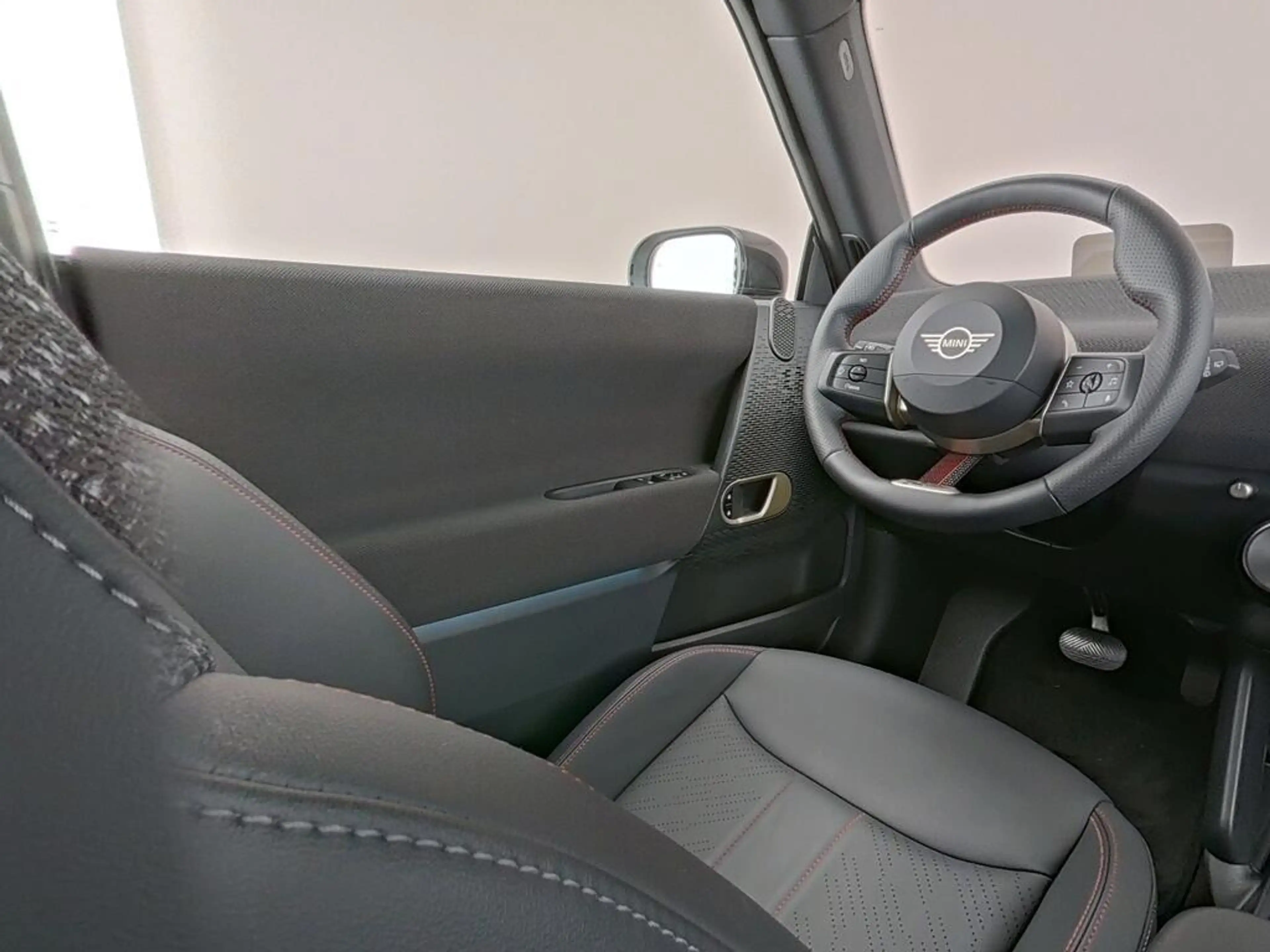MINI John Cooper Works 3-Deurs SE Cooper M 54.2 kWh — photo 4