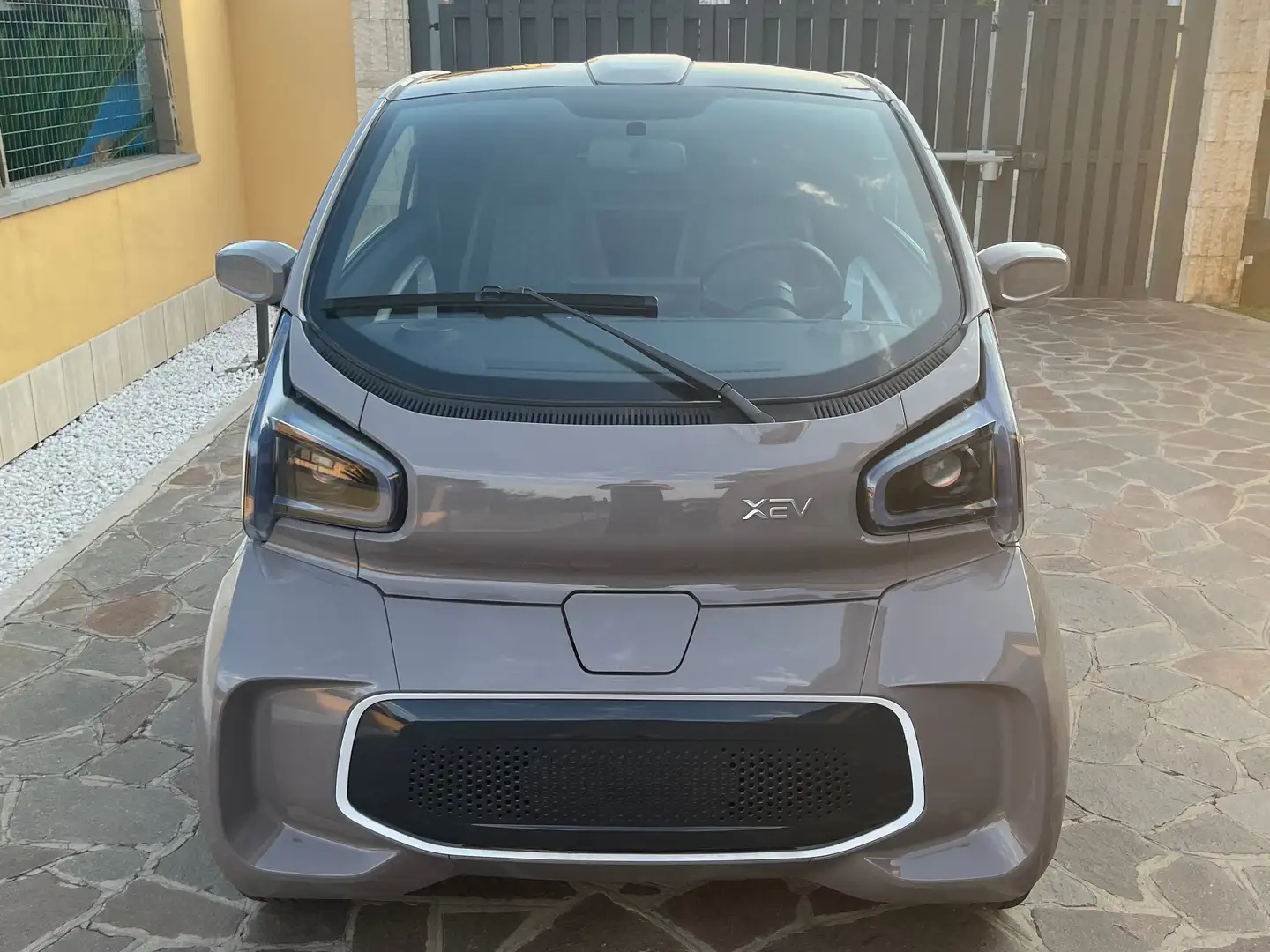 XEV Yoyo My 23.5 1700km!! Bej - 2