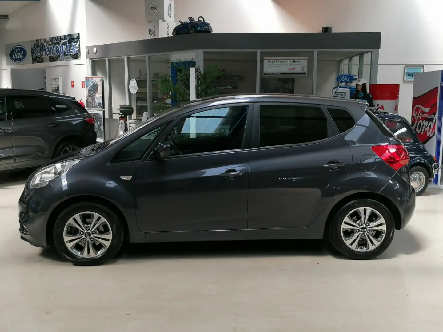 Kia Venga 1.4 CVVT Dyn.Pl.Line Grijs - 2