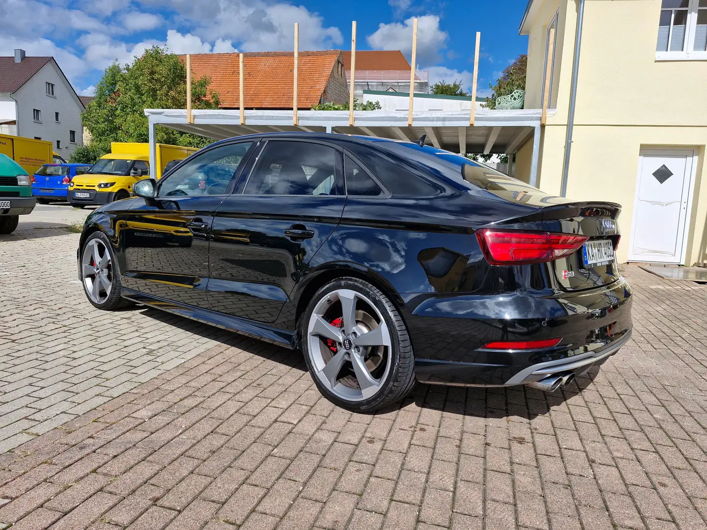 Audi S3 2.0 TFSI quattro, Matrik LED, S-Sportsitze Schwarz - 2