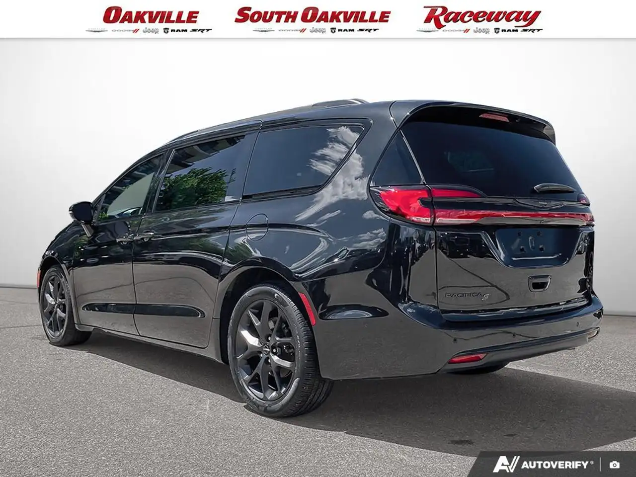 Chrysler Pacifica fotografie Chrysler Pacifica