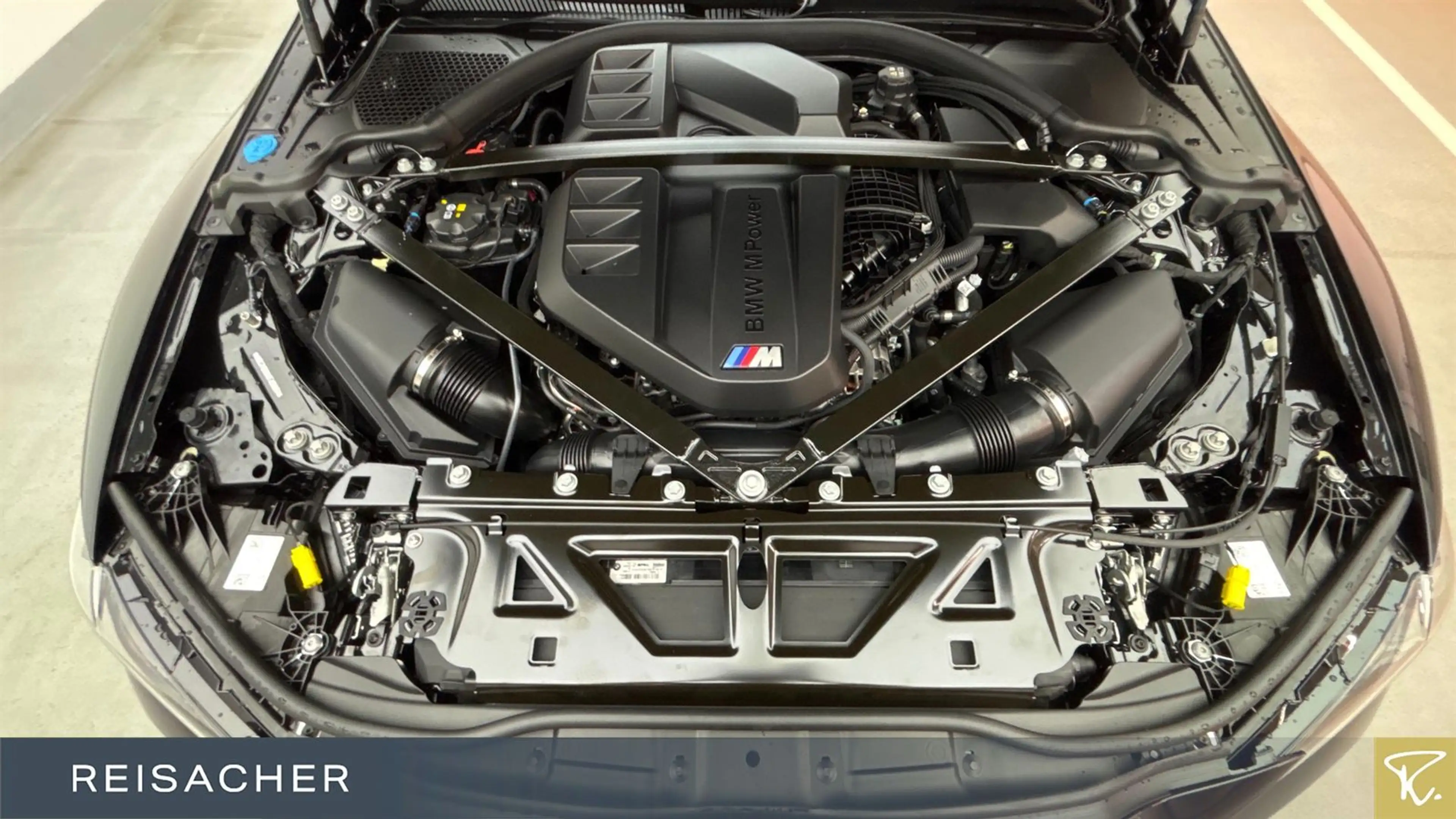 BMW M3 Competition mit M xDrive Touring DAB Radio — photo 7