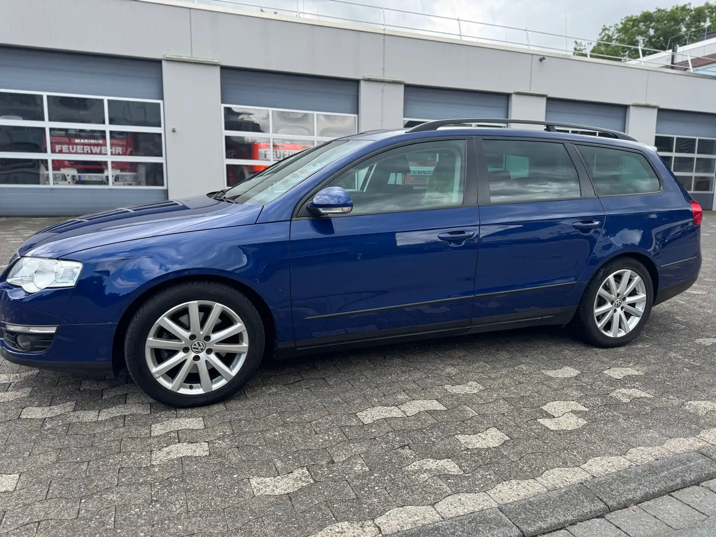 Volkswagen Passat Variant Trendline 1.9 TDI-ZAHNRIEMEN ERN.-TÜV NEU-ALU- Blau - 2