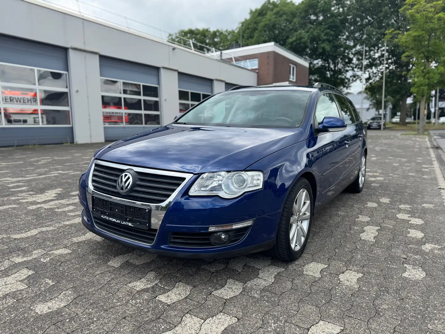 Volkswagen Passat Variant Trendline 1.9 TDI-ZAHNRIEMEN ERN.-TÜV NEU-ALU- Blau - 1