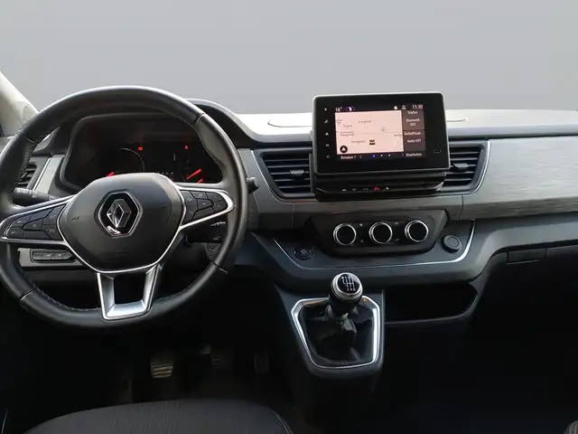 Renault Trafic view 12