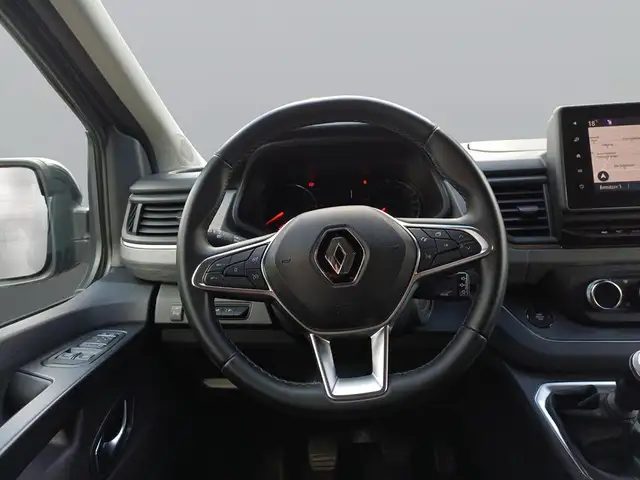Renault Trafic view 15