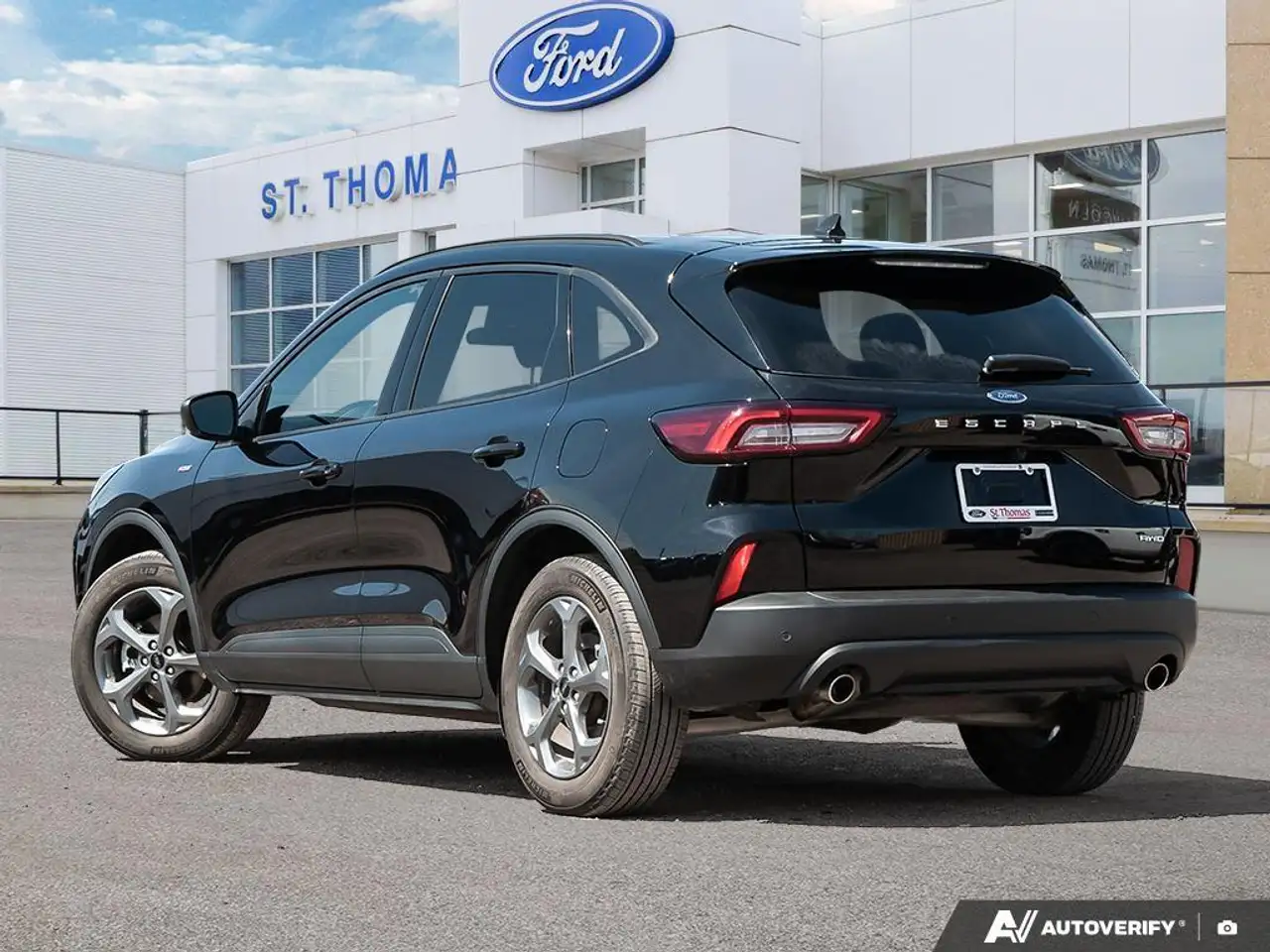 Ford Escape снимка Ford Escape