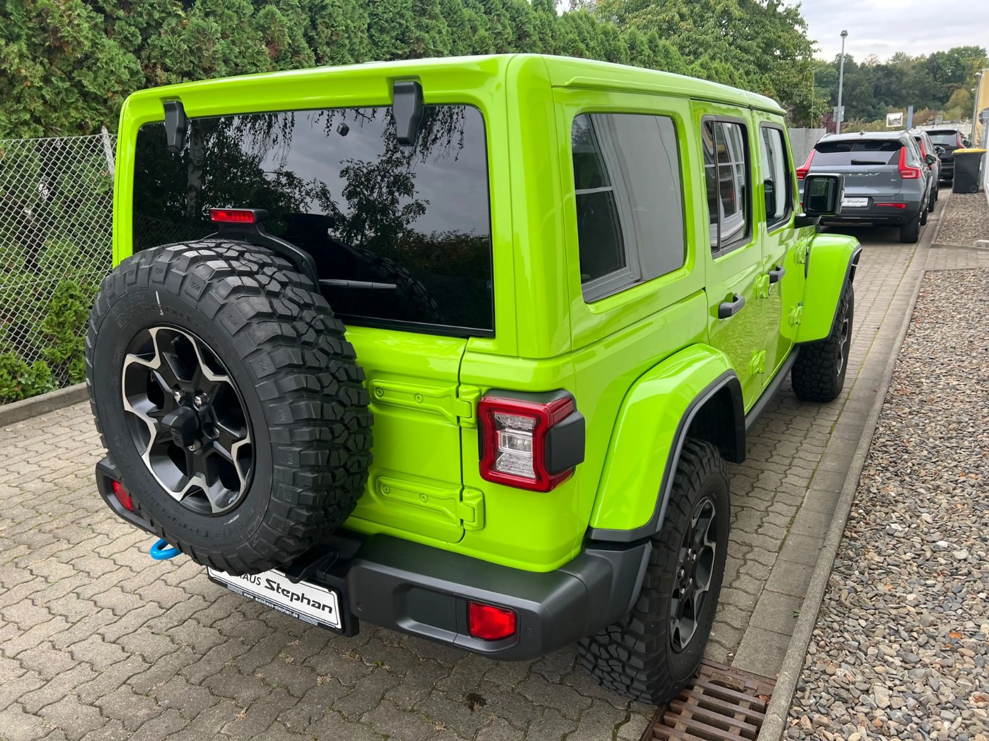 Jeep Wrangler Unlimited Plug-In Hybrid Rubicon — photo 7