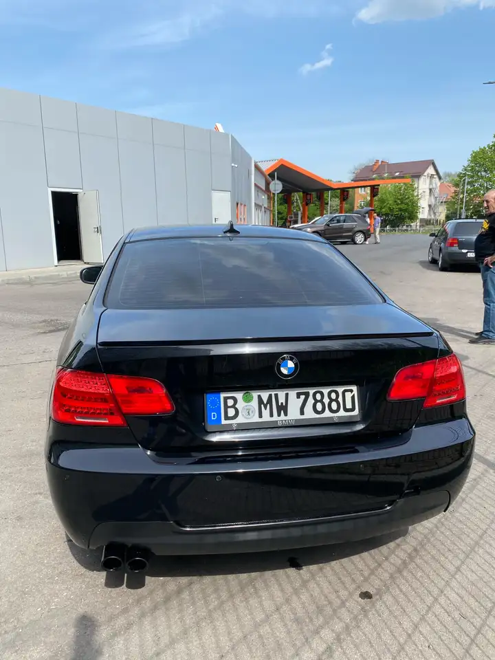 BMW 325