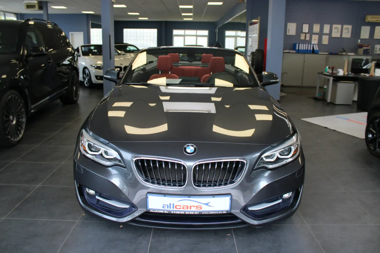 BMW 218 218i Cabrio Sport Line Grau - 2