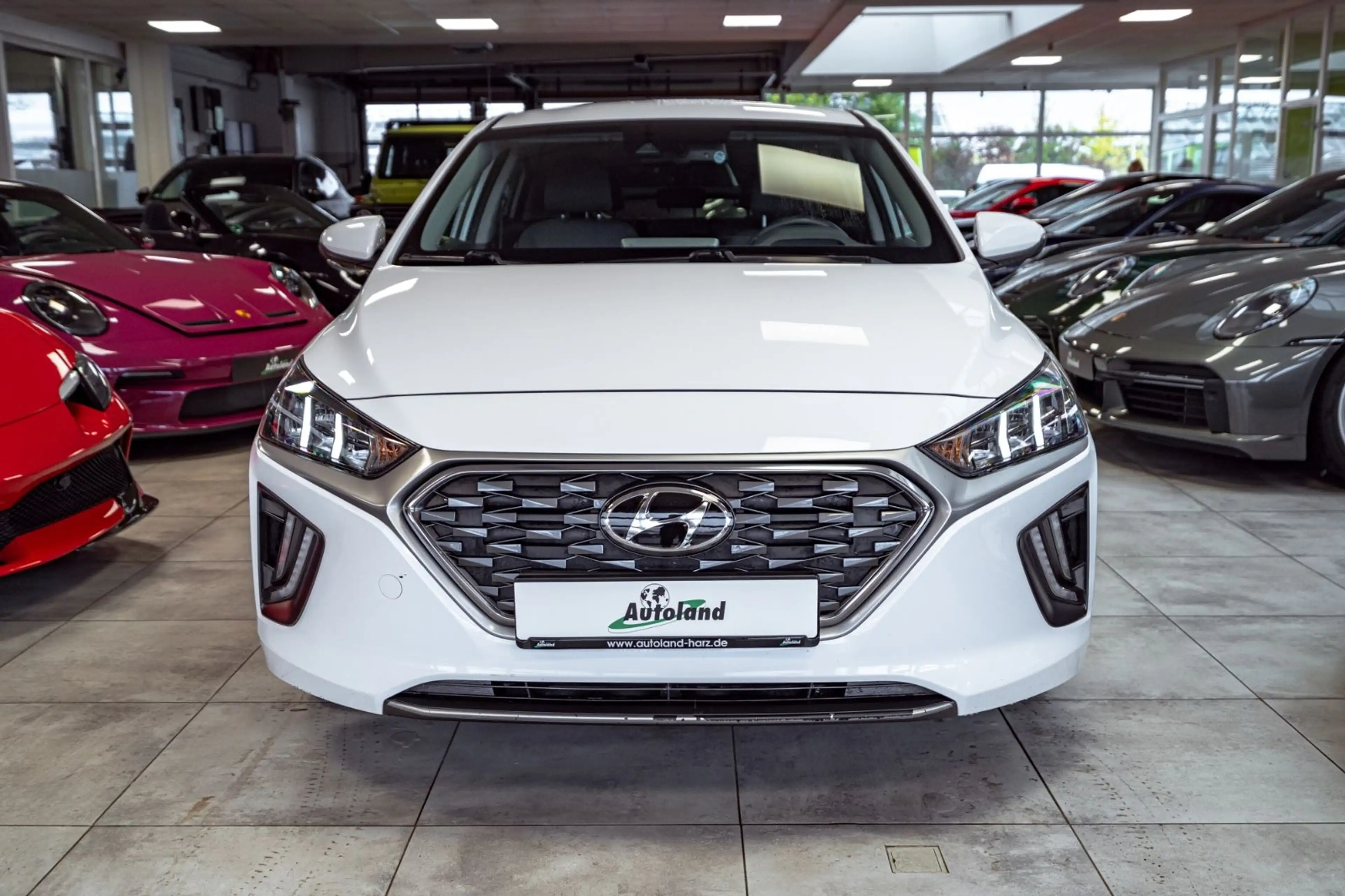 Hyundai IONIQ Ioniq Style Hybrid*CAM*SzHg*AMBIENTE*TOP* — photo 2