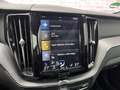 Volvo XC60 2.0 D4 AWD R-Design | Trekhaak | Stoelventilatie | Gris - thumbnail 3