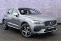 Volvo XC60 2.0 D4 AWD R-Design | Trekhaak | Stoelventilatie | Gris - thumbnail 3
