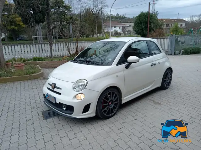 Abarth 595 1.4 16v t. t-jet ESSESSE 160cv