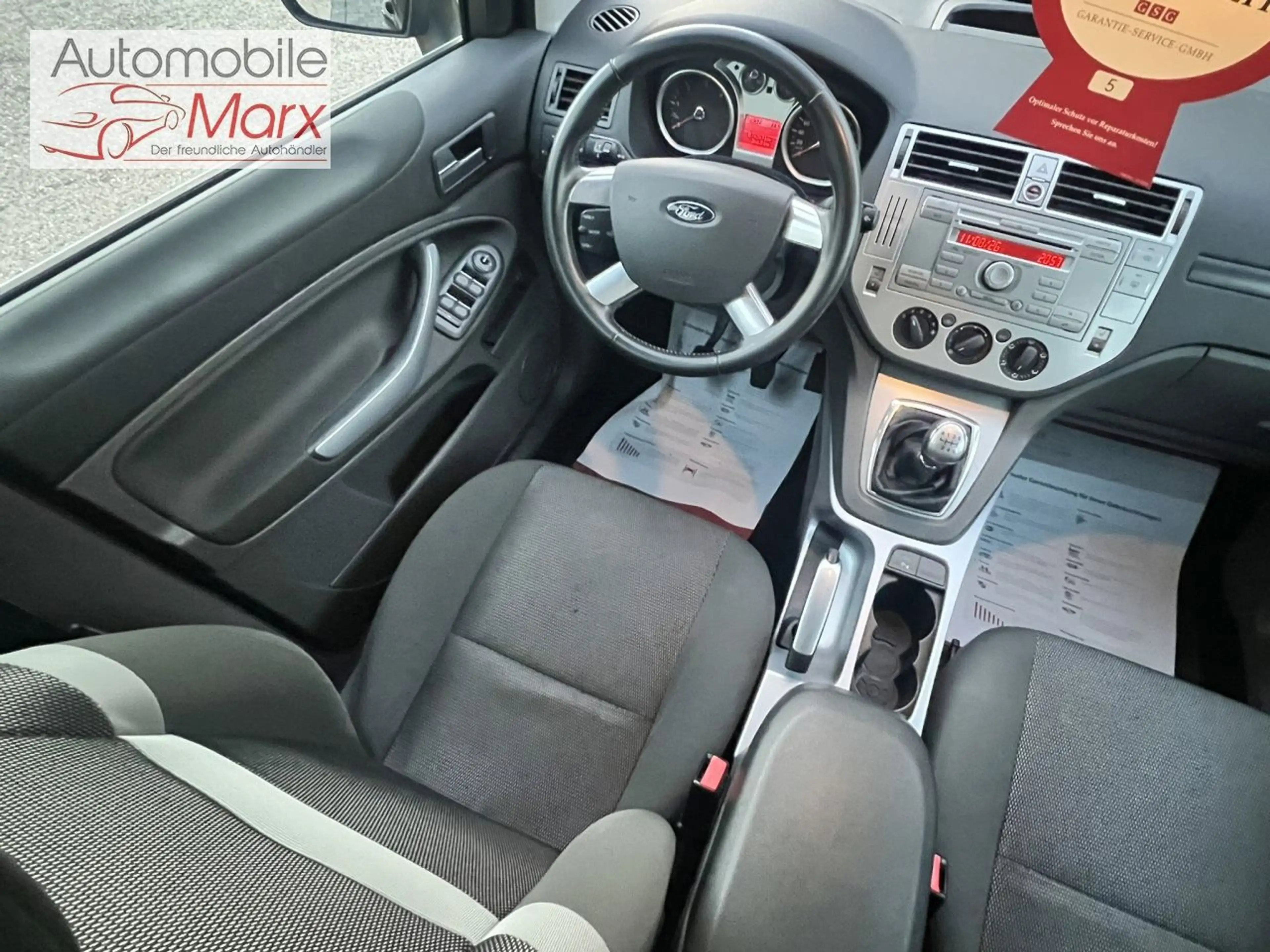 Ford Kuga Allrad,4X4,TÜV,AHK,2xPDC,Scheckheftgepflegt — photo 8