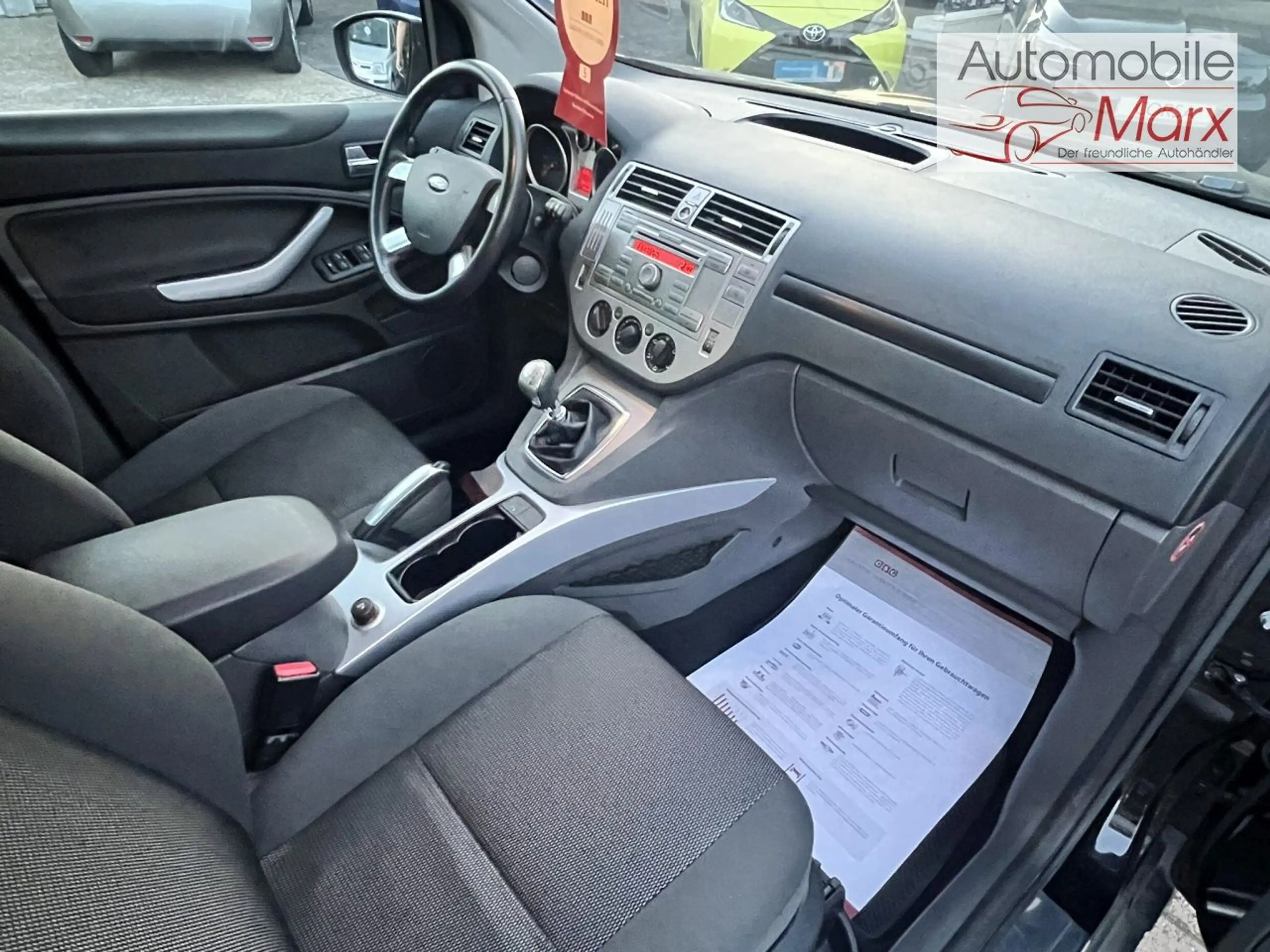Ford Kuga Allrad,4X4,TÜV,AHK,2xPDC,Scheckheftgepflegt — photo 14