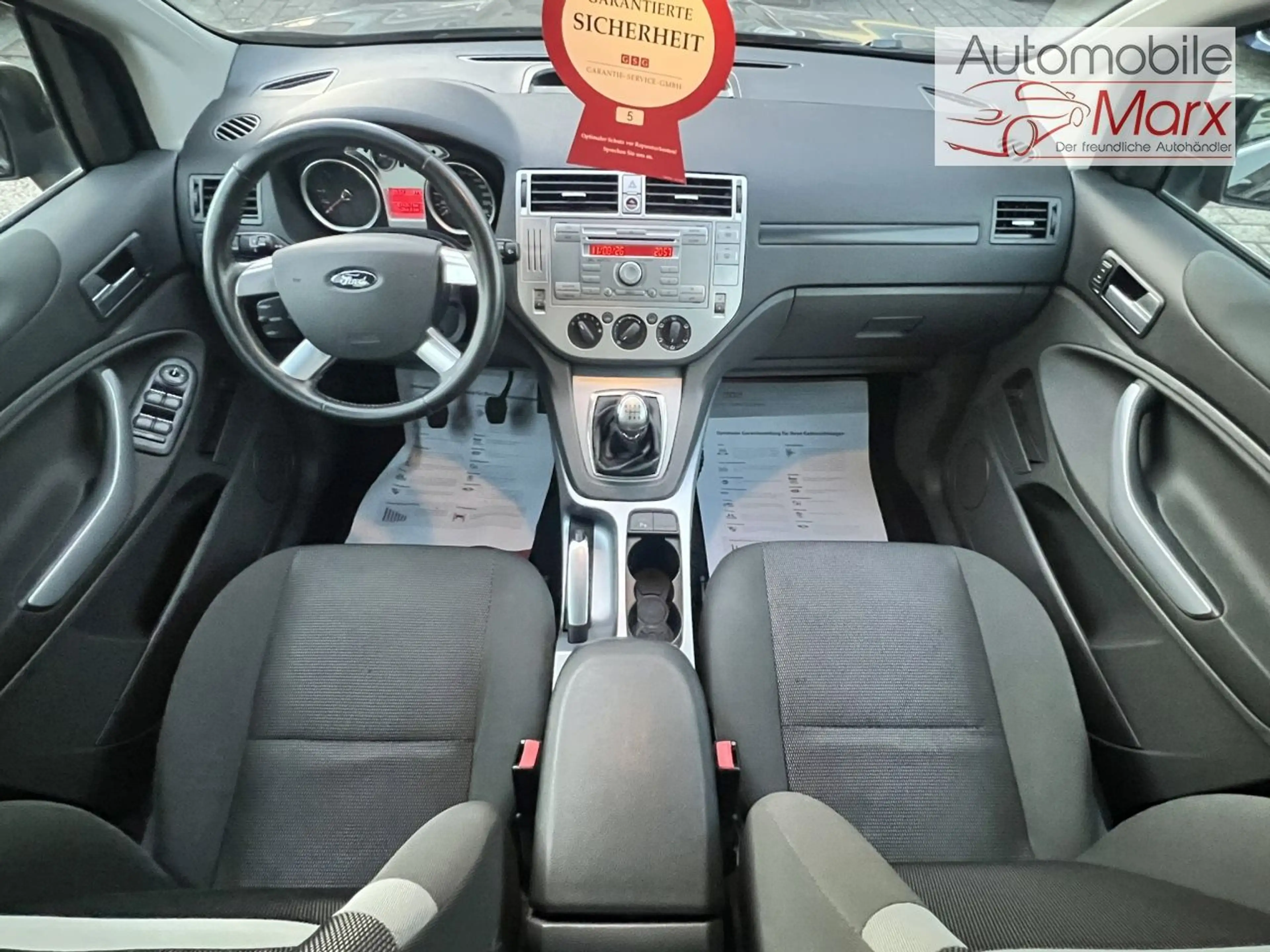 Ford Kuga Allrad,4X4,TÜV,AHK,2xPDC,Scheckheftgepflegt — photo 7