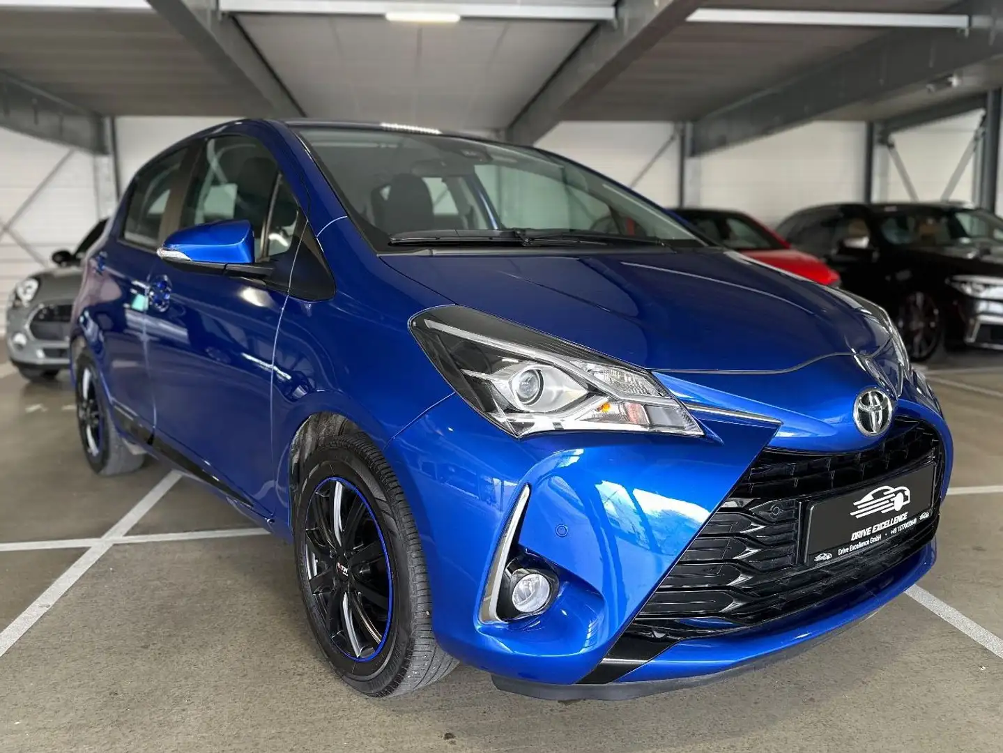 Toyota Yaris Sport AHK ACC KAMERA AUT Spur SH Blau - 1