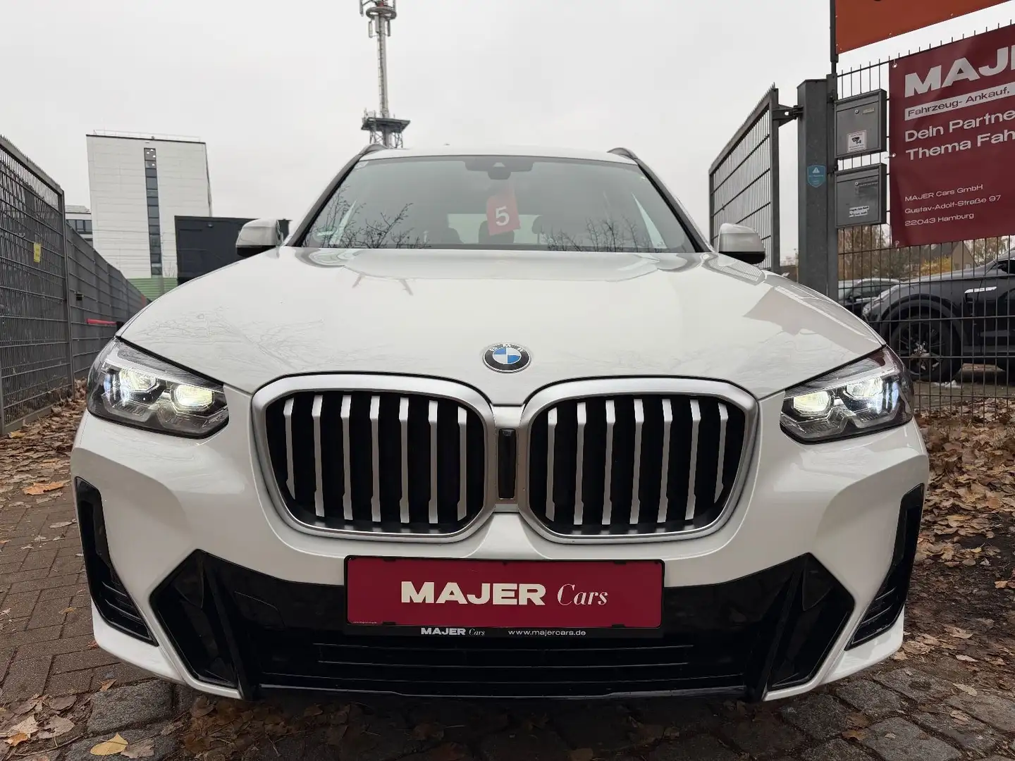 BMW X3 xDrive 20i M Sport*LED*ROT*KAMERA*NAVI*SPORT Weiß - 2