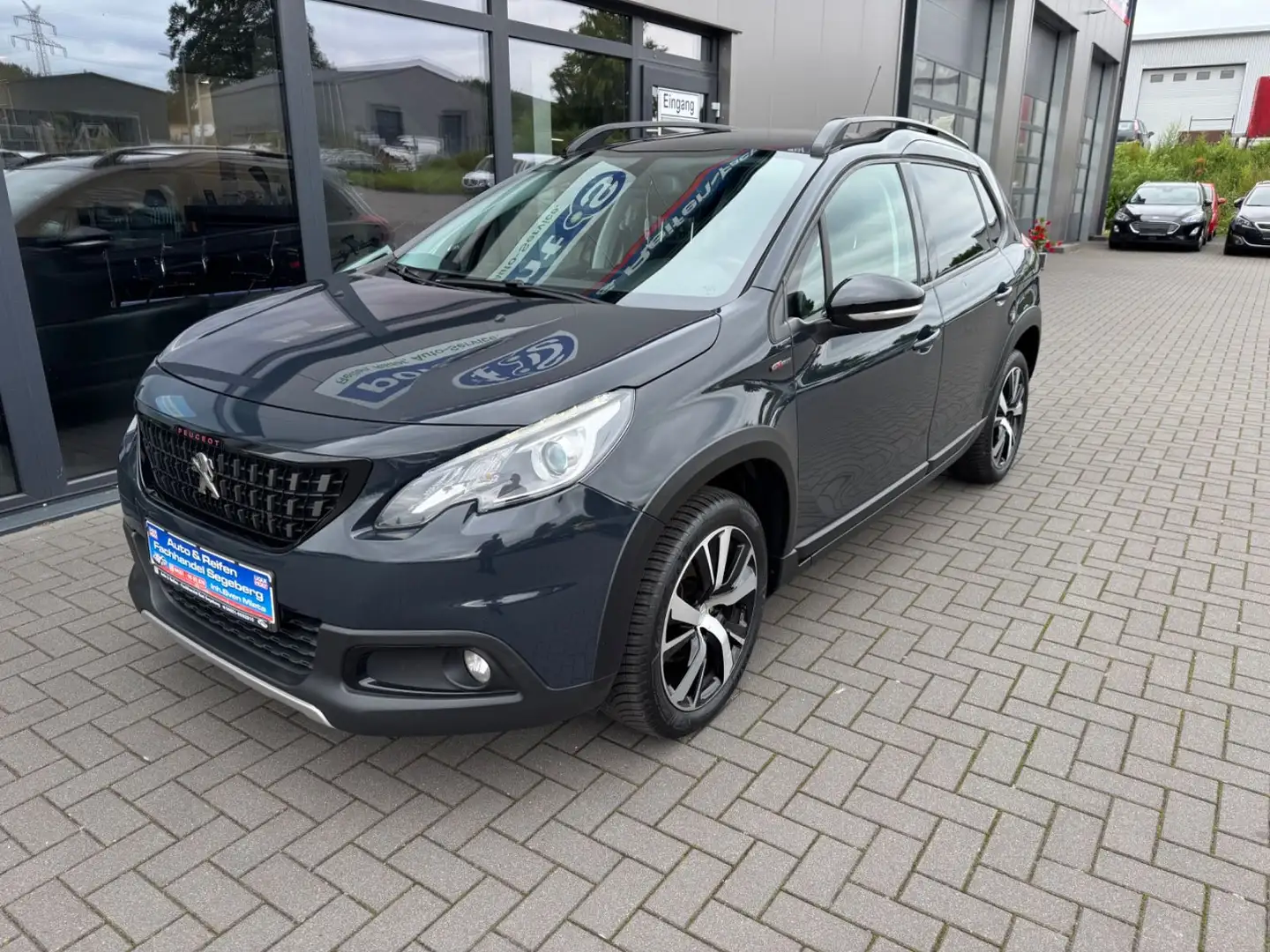 Peugeot 2008 Allure 1.2 GT-LINE*PANORAMA*NAVI*KAMERA Gris - 1