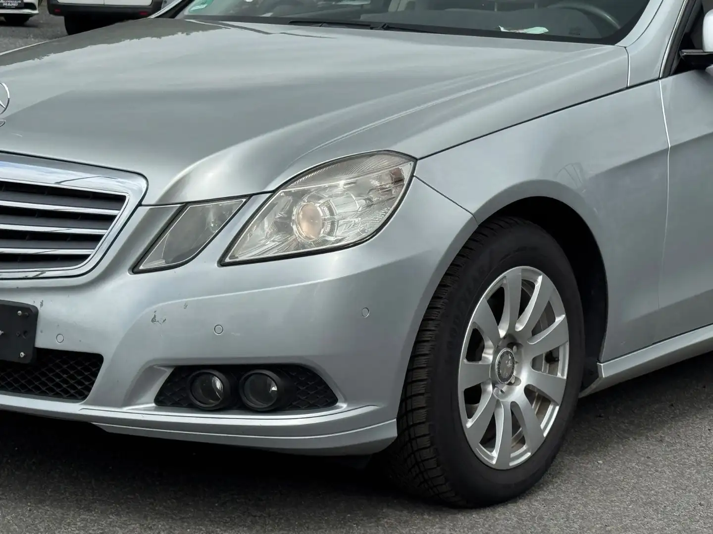 Mercedes-Benz E 220 E220 CDI*Lim.*BlueEfficiency*KLIMA*AUTOMATIK* Argent - 2