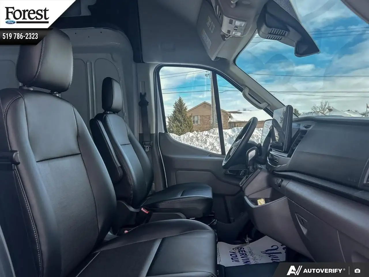 Ford Transit Cargo Van снимка Ford Transit Cargo Van