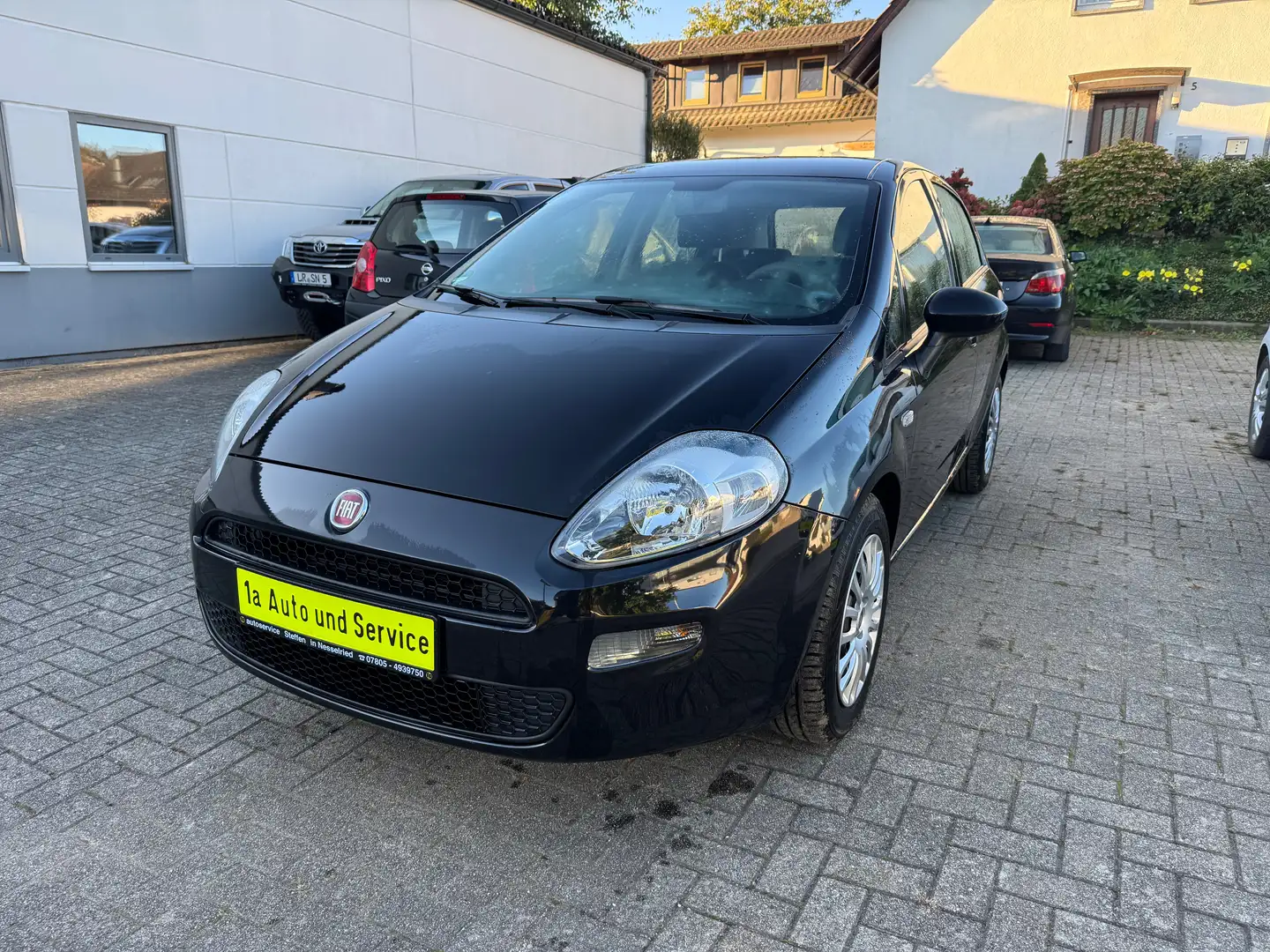Fiat Punto MYSTYLE aus erster Hand Schwarz - 1