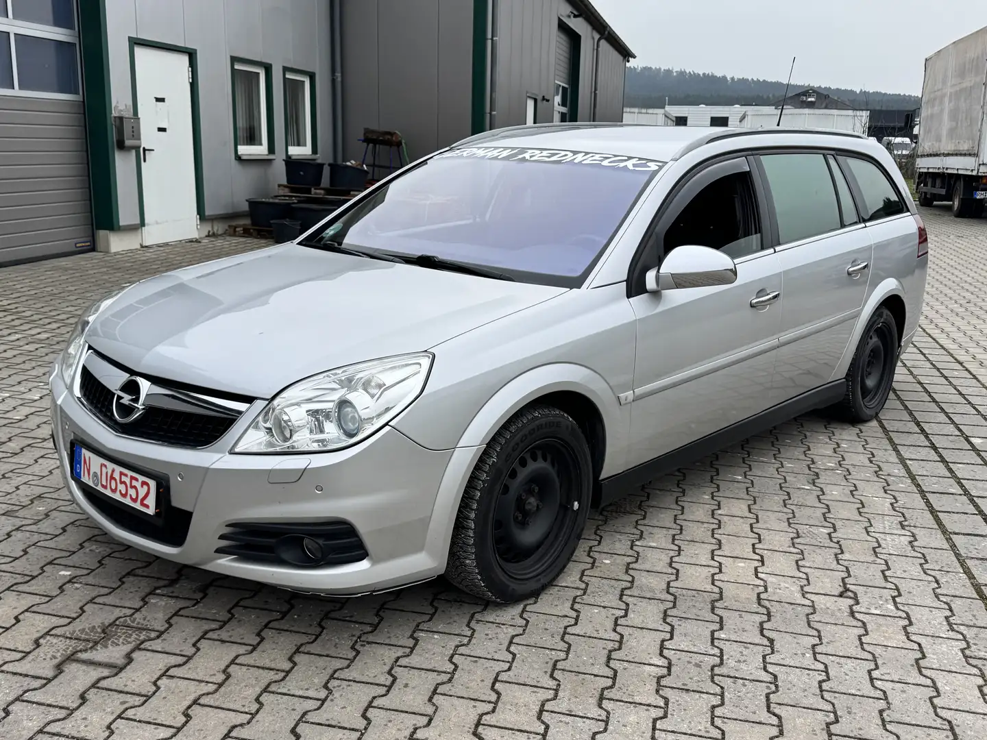 Opel Vectra Vectra 1.9 CDTI Automatik Edition Silber - 1