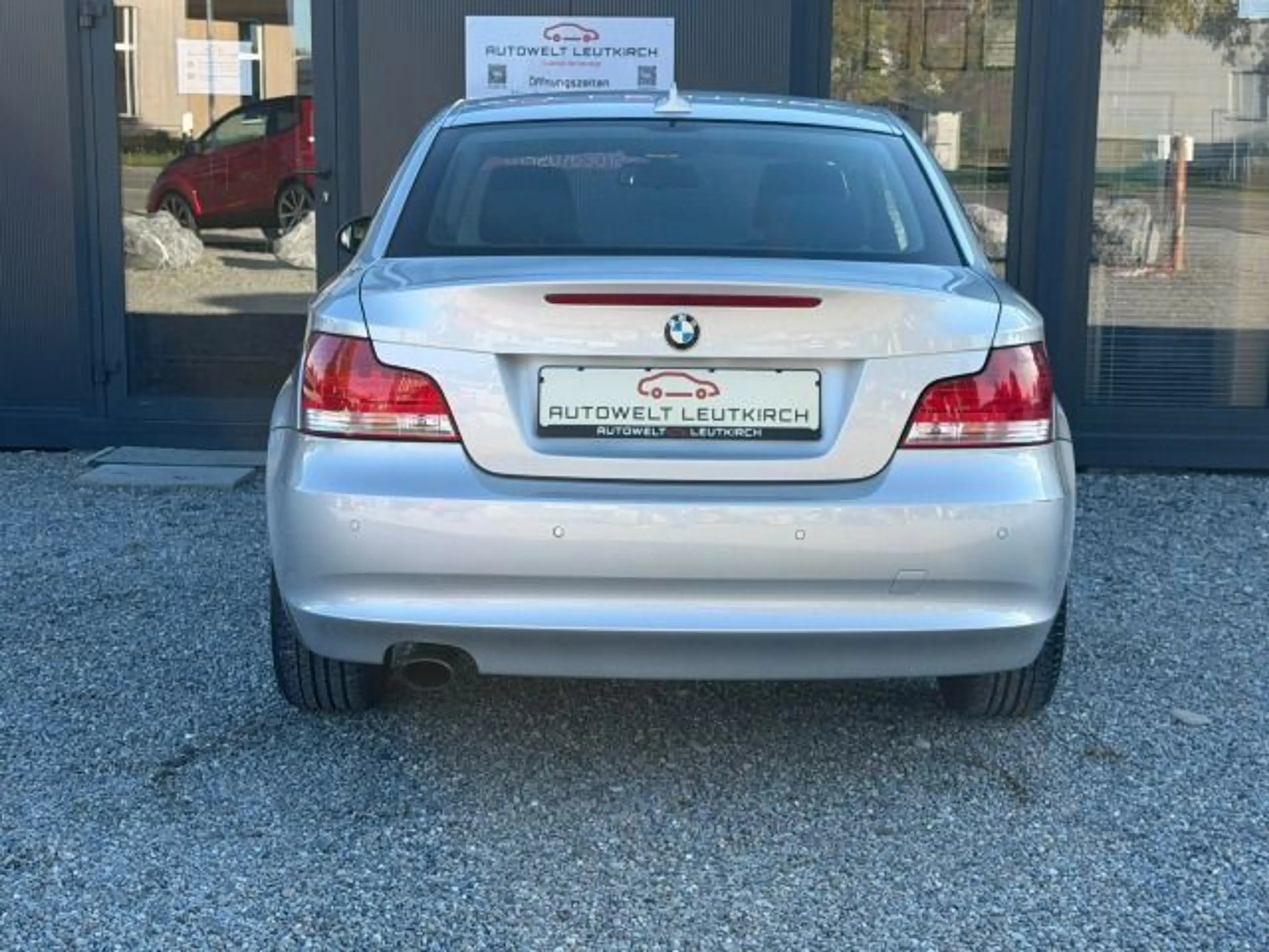 BMW 120 BMW 120D Coupe TÜV NEU 1.HAND PDC VOLL SERV. — photo 5